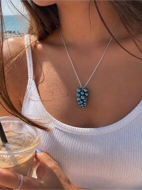 Blue Cluster Pearl Pendant Necklace - Women Jewelry